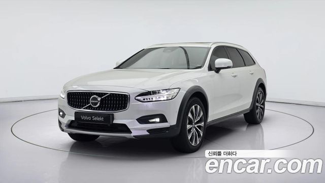 Volvo V90 B5 Ultra AWD — пробег 5 681 км — фото 1 из 5