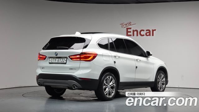 BMW X1 xDrive 18d Premium — пробег 68 134 км — фото 2 из 5