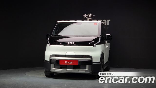 Kia PV5 Passenger 5 Seater Plus — пробег 2 421 км — фото 3 из 5