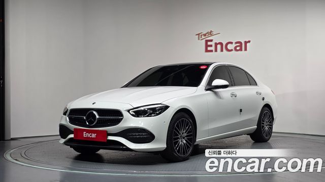 Mercedes-Benz C-Class C200 Avantgarde — пробег 9 582 км — фото 1 из 5