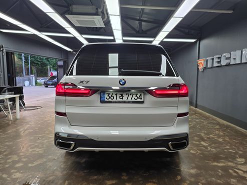 BMW X7 xDrive 30d M Sport 6 STR — пробег 79 500 км — фото 4 из 5