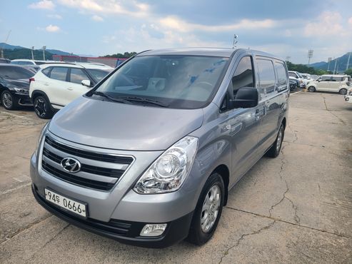 Hyundai Starex 3-Seater VAN Smart — пробег 59 234 км — фото 1 из 5