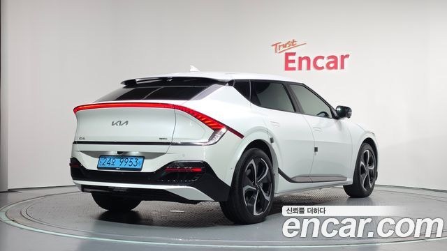 Kia EV6 из Кореи Encar