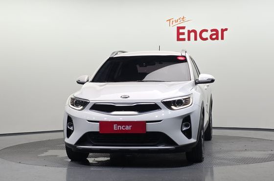 Kia Stonic Diesel 1.6 Prestige — пробег 88 521 км — фото 3 из 5