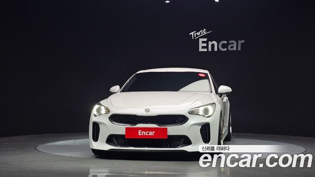 Kia Stinger из Кореи Encar