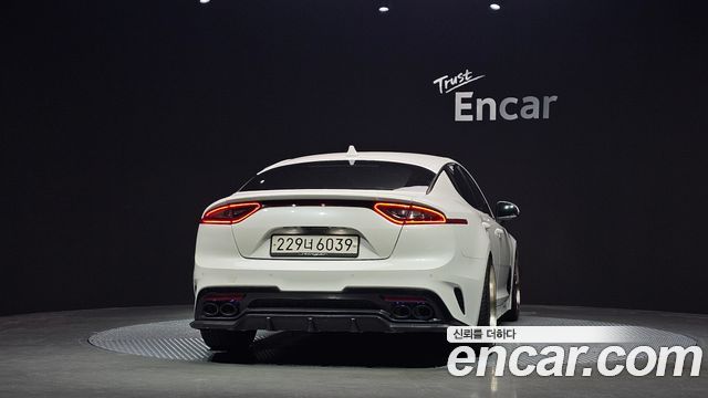 Kia Stinger из Кореи Encar