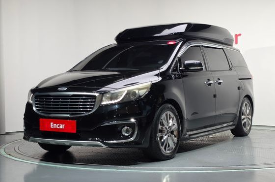 Kia Carnival 9-seater Hi-Limousine Prestige — пробег 245 200 км — фото 1 из 5
