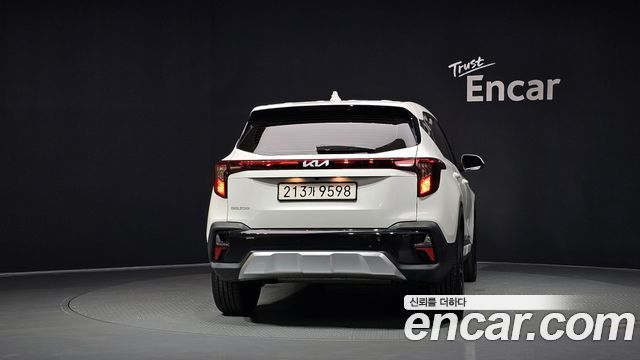 Kia Seltos из Кореи Encar