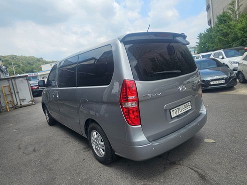 Hyundai Starex Wagon 12-Seater Modern — пробег 125 949 км — фото 5 из 5