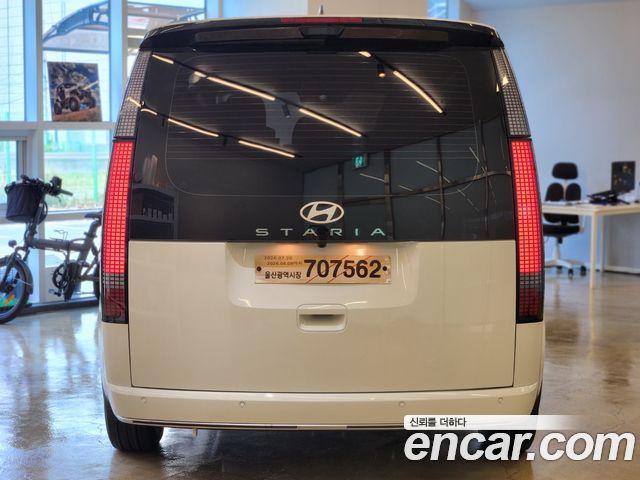 Hyundai Staria из Кореи Encar