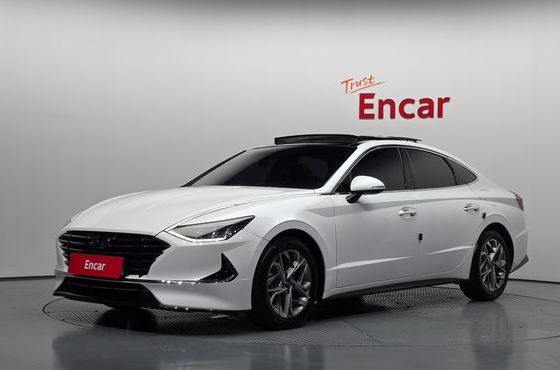 Hyundai Sonata 2.0 Premium Family — пробег 33 262 км — фото 1 из 5