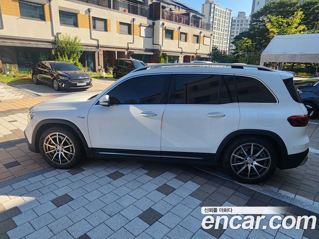 Mercedes-Benz GLB-Class AMG GLB35 4MATIC — пробег 17 906 км — фото 5 из 5