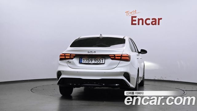 Kia K3 из Кореи Encar