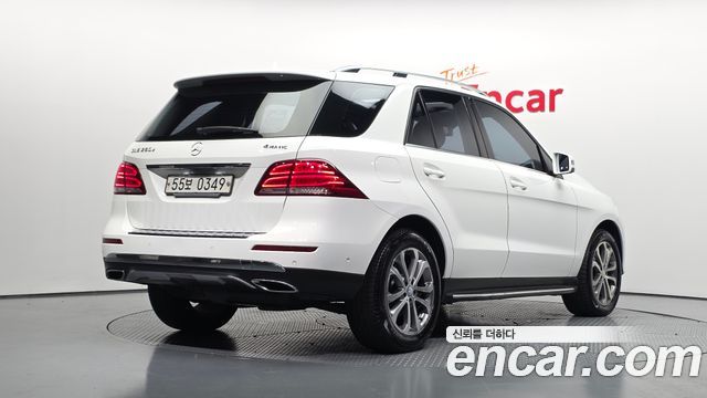 Mercedes-Benz GLE-Class GLE250 d 4MATIC — пробег 132 763 км — фото 2 из 5