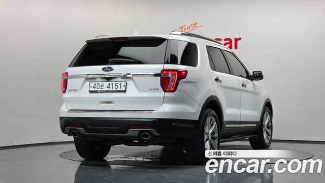 Ford Explorer из Кореи Encar