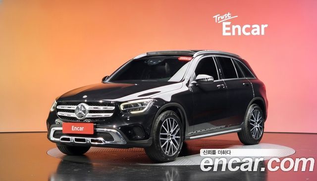 Mercedes-Benz GLC-Class GLC300 4MATIC — пробег 94 110 км — фото 1 из 5