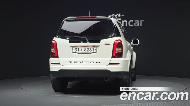 Ssangyong Rexton из Кореи Encar