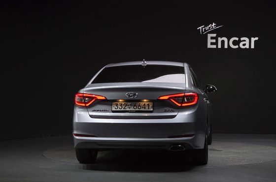 Hyundai Sonata 2.0 Smart — пробег 66 973 км — фото 4 из 5
