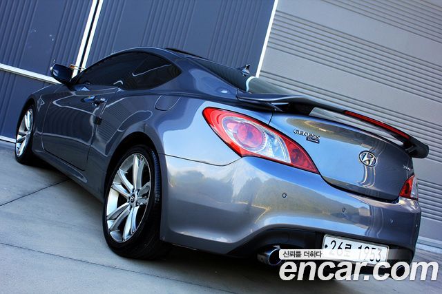 Hyundai Genesis из Кореи Encar