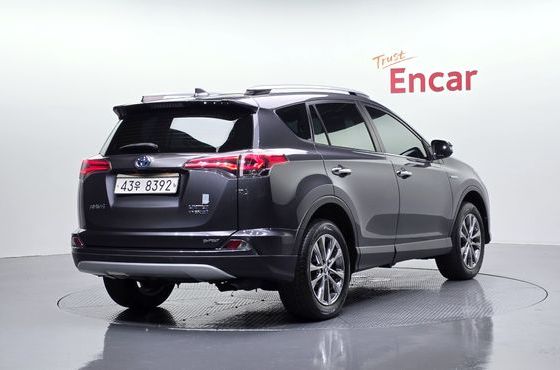 Toyota RAV4 2.5 4WD Hybrid 4th — пробег 114 707 км — фото 2 из 5
