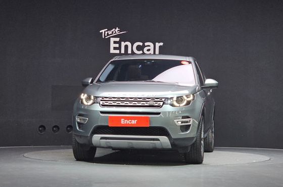 Land Rover Discovery Sport 2.0 TD4 HSE Luxury — пробег 86 292 км — фото 3 из 5