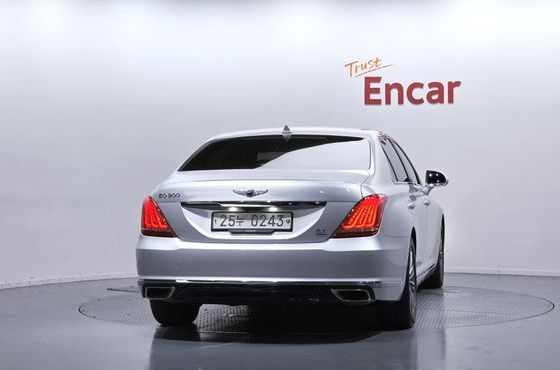 Genesis EQ900 3.8 GDI AWD Luxury — пробег 223 404 км — фото 4 из 5