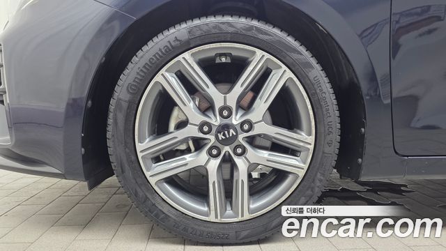 Kia K3 из Кореи Encar