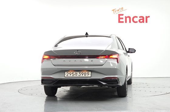 Hyundai AVANTE 1.6 Smart — пробег 83 618 км — фото 4 из 5