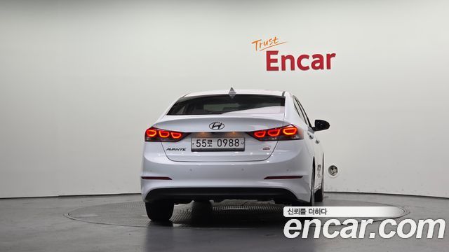 Hyundai AVANTE из Кореи Encar