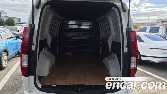 Hyundai Staria из Кореи Encar