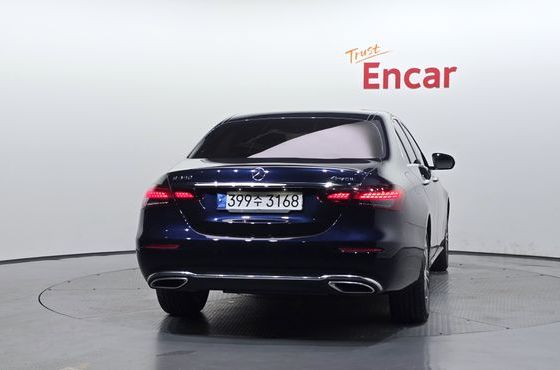 Mercedes-Benz E-Class E350 4MATIC Avantgarde — пробег 48 818 км — фото 4 из 5