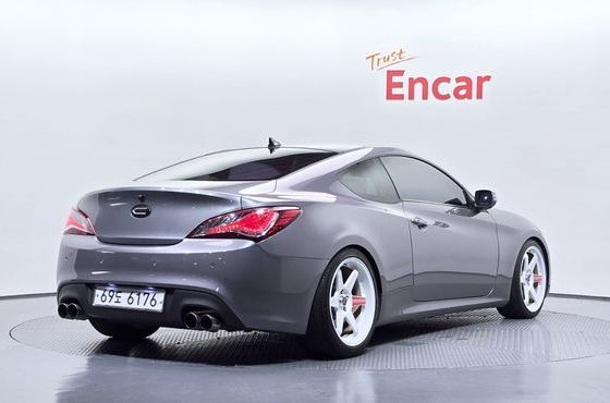 Hyundai Genesis 200 Turbo D — пробег 185 699 км — фото 2 из 5