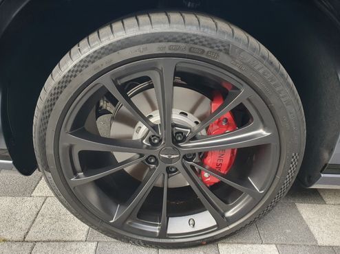 Genesis GV70 3.5T Gasoline AWD — пробег 4 300 км — фото 5 из 5