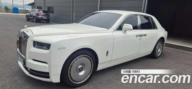Rolls-Royce Phantom 6.7 V12 — пробег 5 080 км — фото 2 из 5