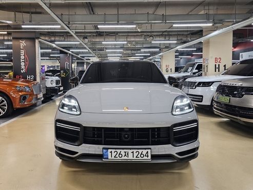 Porsche Cayenne 4.0 Turbo GT Coupe — пробег 9 700 км — фото 2 из 5