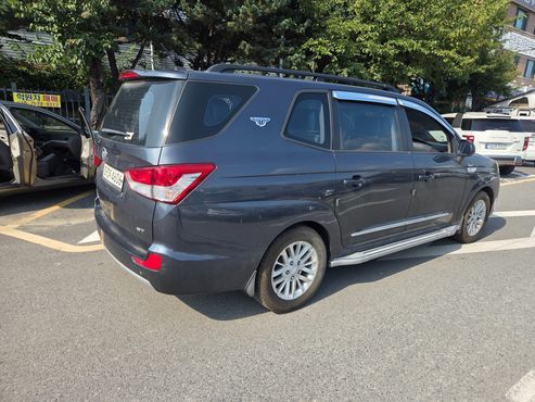 Ssangyong KORANDO 4WD GT 11-seater — пробег 133 000 км — фото 4 из 5
