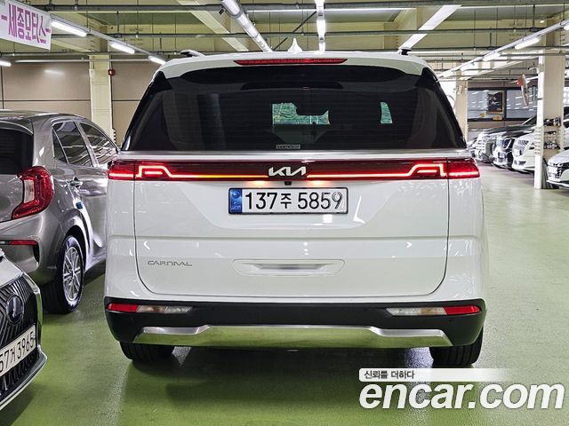 Kia Carnival Gasoline 7-Seater Signature — пробег 52 798 км — фото 4 из 5