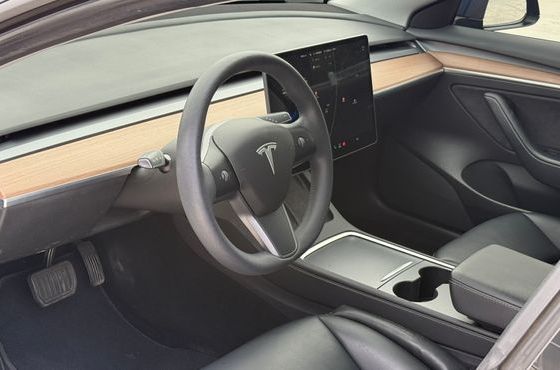 Tesla Model 3 Long Range AWD — пробег 116 224 км — фото 5 из 5