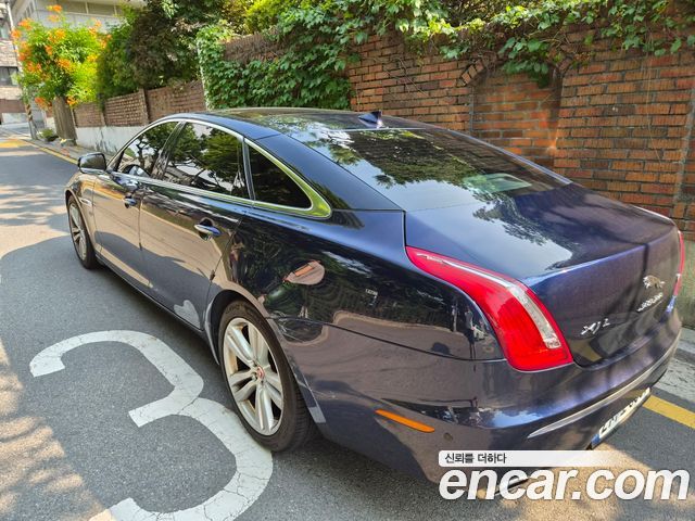 Jaguar XJ из Кореи Encar