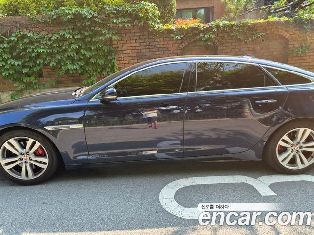 Jaguar XJ из Кореи Encar