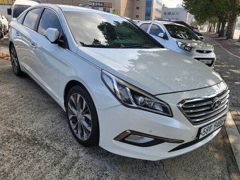 Hyundai Sonata 2.0 Premium — пробег 173 169 км — фото 1 из 5