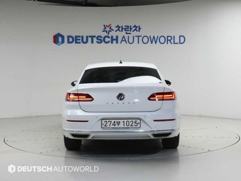 Volkswagen Arteon 2.0 TDI Prestige — пробег 148 468 км — фото 4 из 5