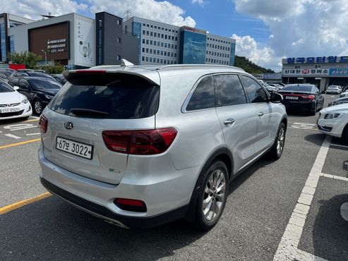 Kia Sorento Diesel 2.0 2WD Noblesse — пробег 145 654 км — фото 4 из 5