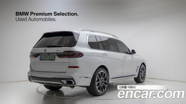 BMW X7 xDrive 40i M Sport 6STR — пробег 4 237 км — фото 2 из 5