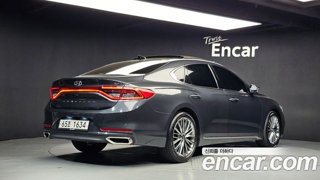 Hyundai Grandeur из Кореи Encar