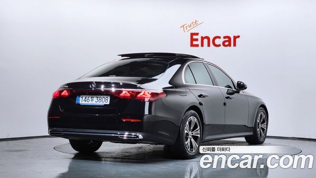Mercedes-Benz E-Class из Кореи Encar