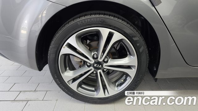 Kia K3 из Кореи Encar
