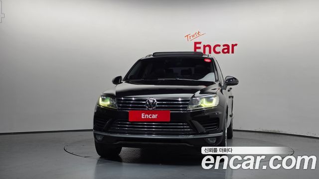 Volkswagen Touareg V6 3.0 TDI Bluemotion Premium 7P5 — пробег 218 056 км — фото 3 из 5