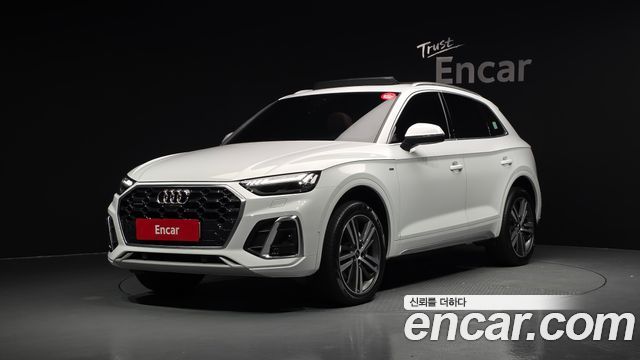 Audi Q5 45 TFSI Quattro Premium — пробег 7 570 км — фото 1 из 5