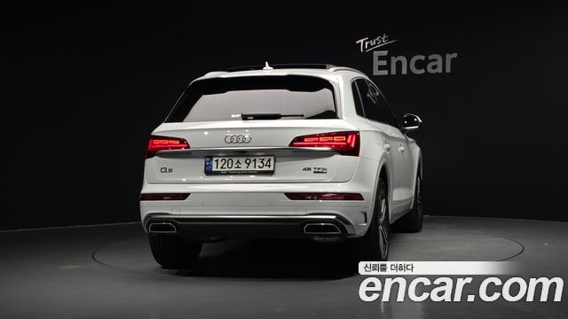 Audi Q5 45 TFSI Quattro Premium — пробег 7 570 км — фото 4 из 5